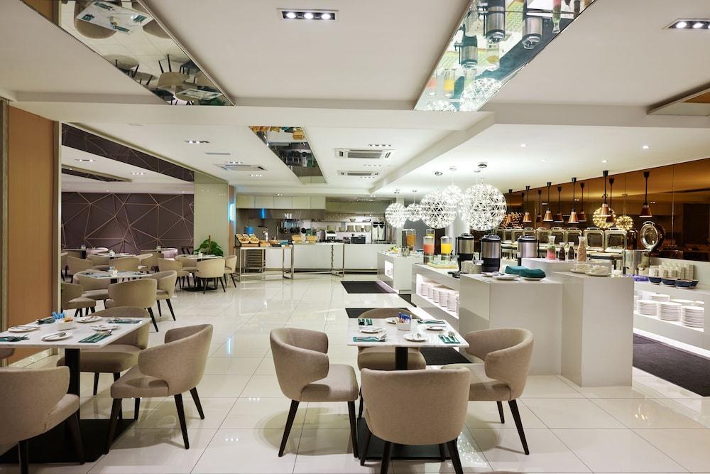 Cosmo Hotel Kuala Lumpur Buitenkant foto