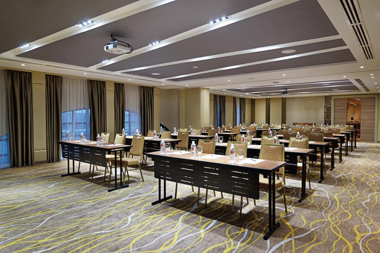 Cosmo Hotel Kuala Lumpur Buitenkant foto